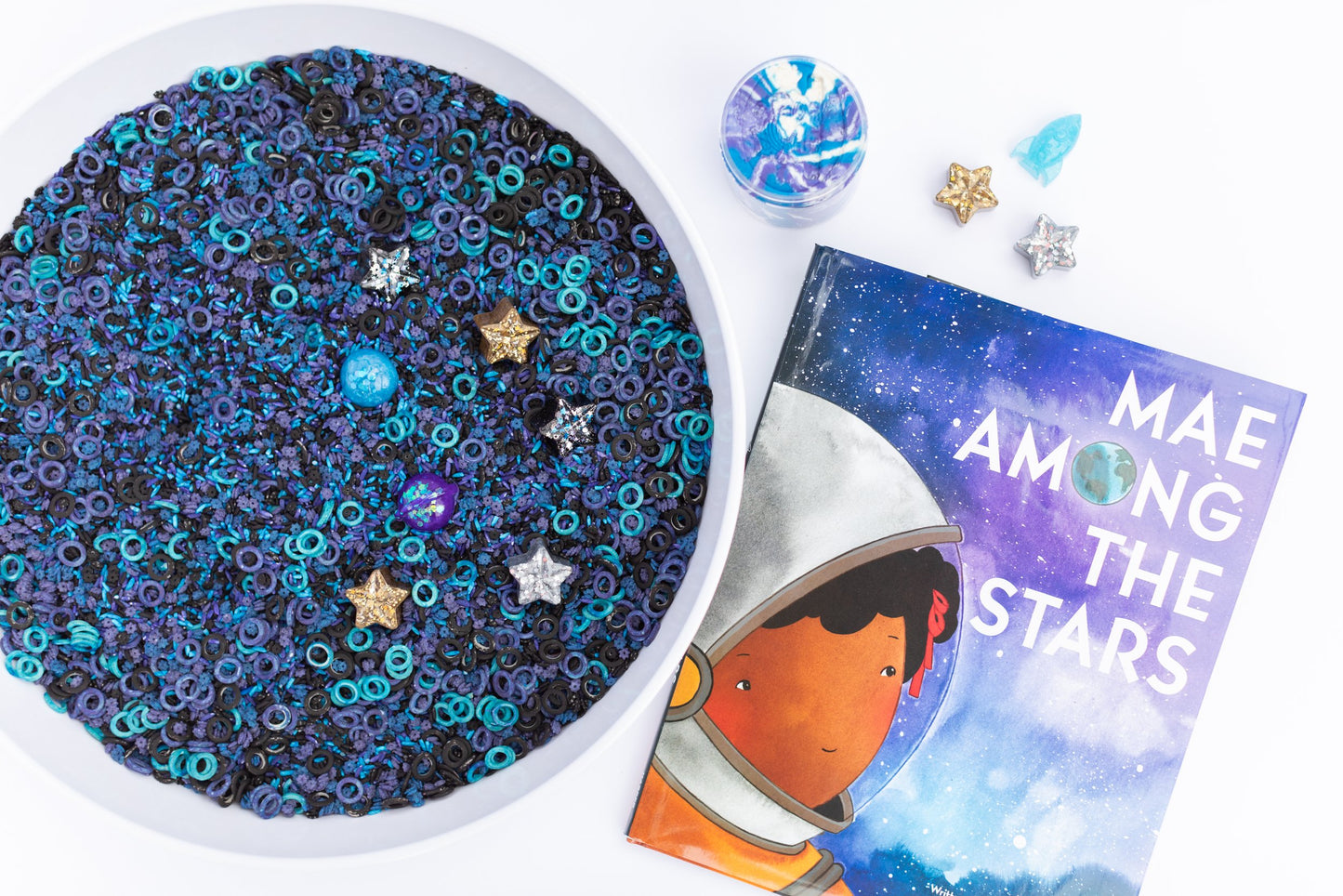 Mae Among the Stars Book Box